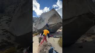 Bouldering Crash pads flew uçtu