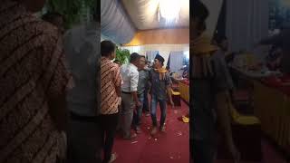 Ribut di hajatan Orang