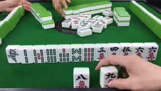 麻将：每一局都有人想害朕，绞尽脑汁躲避危险，牌桌无好人呀