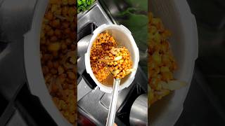 जिंदगी में एक बात जरूर याद रखना 👍✅#trending #ytshorts #food #cooking #chanekisabji #motivation