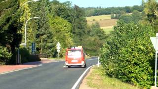 Einsatzleitwagen Feuerwehr Bebra auf Einsatzfahrt