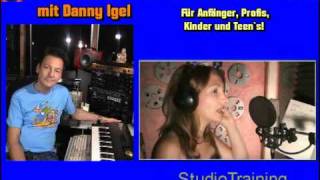 Gesangsunterricht und Vocalcoaching mit Danny Igel im Tonstudio! Gesangsunterricht Berlin