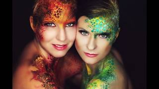 Freundinnen Extrem Make Up Fotoshooting