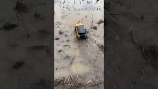 Rc car driving in flooded field #traxxas #rccar #fordbronco #trx4