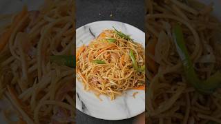 Chowmein #viralvideo #recipe #food #cooking #shortvideo #Chowmein #streetfood #cookingvlog