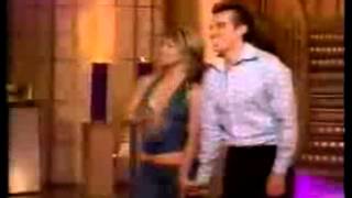 ADRIAN URIBE Y BETHZY BAILANDO MUSICA DISCO