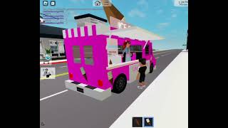 Lisa Soft Ice Cream Truck in brookhaven roblox!