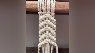 New Pattern With Square Knot and Double Half Hitch Knot