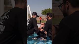 2 inmates spontaneously BAPTIZED! #baptism #jesus #jesusshorts #bible #worship #papajesus