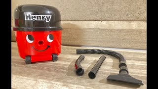 Testing the Henry Desk vacuum cleaner