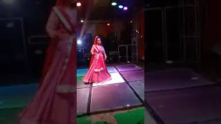 दुल्हन का खूबसूरत डांस // kumauni bridal awesome dance