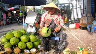 Thót tim cảnh chị gái chặt dừa bằng đùi | Split the coconut shell