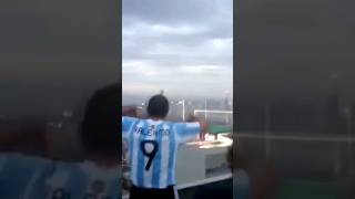 Gol de Palermo de un edifico a otro