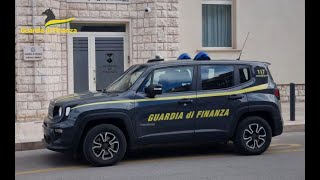 Derubati dei risparmi con la promessa di facili guadagni