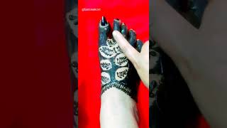 Amazing reverse leg mehndi।।beautiful foot mehndi design।।easy leg mehndi design।।#shorts