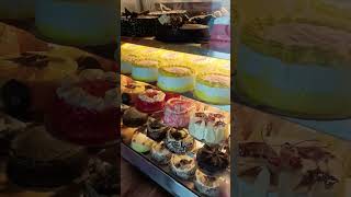 Cakes😍😍#youtubeshorts#shorts#viral#trending#ytshorts#cake#sweet#cakelover#foodvlog#patna#viralshorts