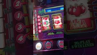 red arrow fruit machine