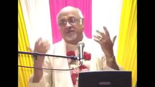 Shri Prakash Gossai singing and explaining Pt 1