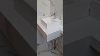 BANCADA de porcelanato com CUBA de SOBREPOR. WhatsApp 15 996492517