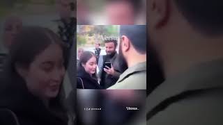 “Mbulo flokët nëse do të bësh foto me mua”/ Gjesti i kreut të grupit rebel në Siri, bëhet viral