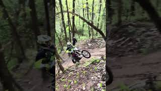 Ержан могёт! Кетай рулит:) Гештальт закрыт! #enduro #2stroke #эндуро