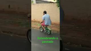 Relembrando o seu passado😊🙂😀