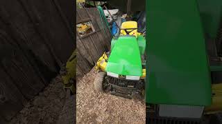 1996 john deere 425 (non AWS) 20hp walk around and drive.