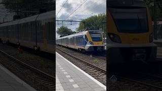 #treinleven SNG komt aan op Dordrecht stel 2769 en 2343