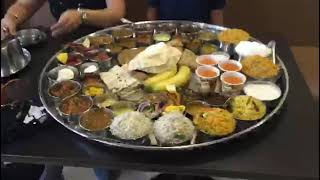 Biggest Thali in Dubai | Bahubali Thali at Ponnusamy Restaurant