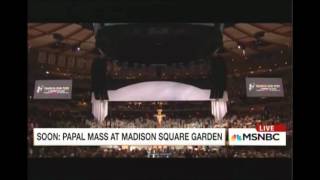 Brian Williams showing love to Rangers during Pope Francis Mass @ MSG