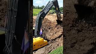 👆 Excavator Matador Shantui Stuck In Deep Mud Part 23