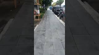 walking the sois beach road to 2nd road pt1(2)