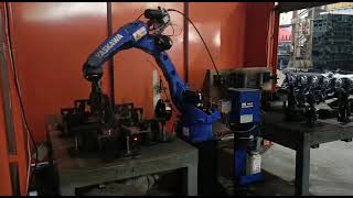 Mahajan Automation Mig Welding cell with Yaskawa robot