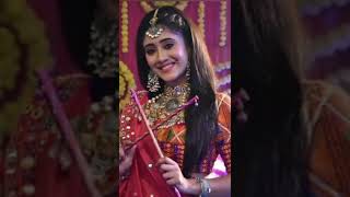 Radhika muthukumar Vs Shivangi Joshi New reels video....😙😍😙😍