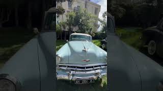 Concours d’élégance au #GrandHotelCannes 🥂 #ChevroletBelAir1955 #carslover #cars #goodlife #cannes