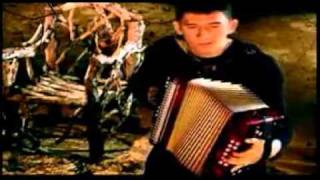 Un solo cuerpo Los Chiches del Vallenato.avi