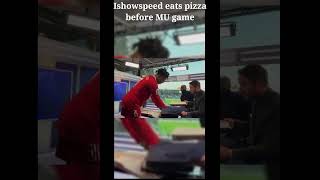 Speed eats pizza before MU game in SkySports studio