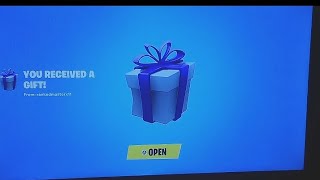 #34👑 someone sent me a gift! #metallica takeover! #fortnite #itemshop #free #skin