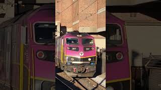 MBTA HSP46 #2017 with a shave and a haircut!!! #mbta #train #shaveandahaircut #youtubeshorts