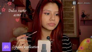 ASMR Español - lipgloss application/aplicando lipgloss (mouth sounds,tapping,lip smacking) WEMAKE-UP