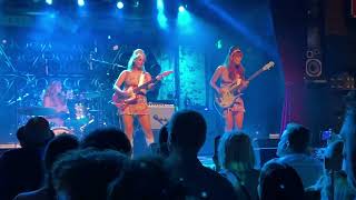 😎The Surfrajettes "Heart of Glass"- Hi-Tide Summer Holiday-Asbury Park, NJ #surfrajettes #blondie