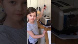 Parent safety tip: Toaster