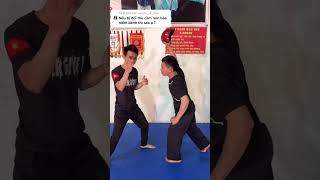 Cách Khống Chế Bị Tấn Công Bằng Mủ Bảo Hiểm #kungfu #tuve #shorts