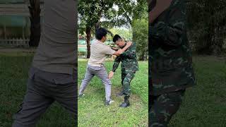 Self-defense, shoulder lock #shorts #kungfu #vothuat #trending #martialarts #fighting #actionfilm