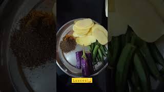 Khayi hai aisi chatpati Sabji #food #foodie #foodvlog #youtubeshorts #trending #shorts