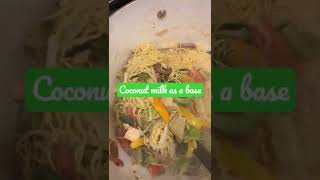 Thai coconut vegetable curry with noodles | Vegetable curry from Bangkok