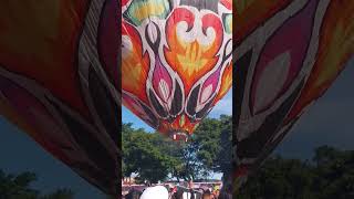 WOW!!!SAKING BESARNYA BALON RAKSASA SAMPAI DI PEGANG ORANG BANYAK #videoshorts #viral