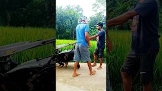 ট্র্যাক্টর টা কেড়ে নিলো 😭 #shorts #viralvideo #newtrendingshorts