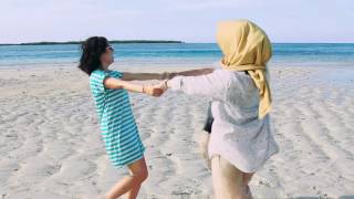 Gili Kapal Bersama Tiga Wanita