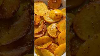 Masala potato fry 😘😍 #potatorecipe #tasty #shortvideo #shorts #food